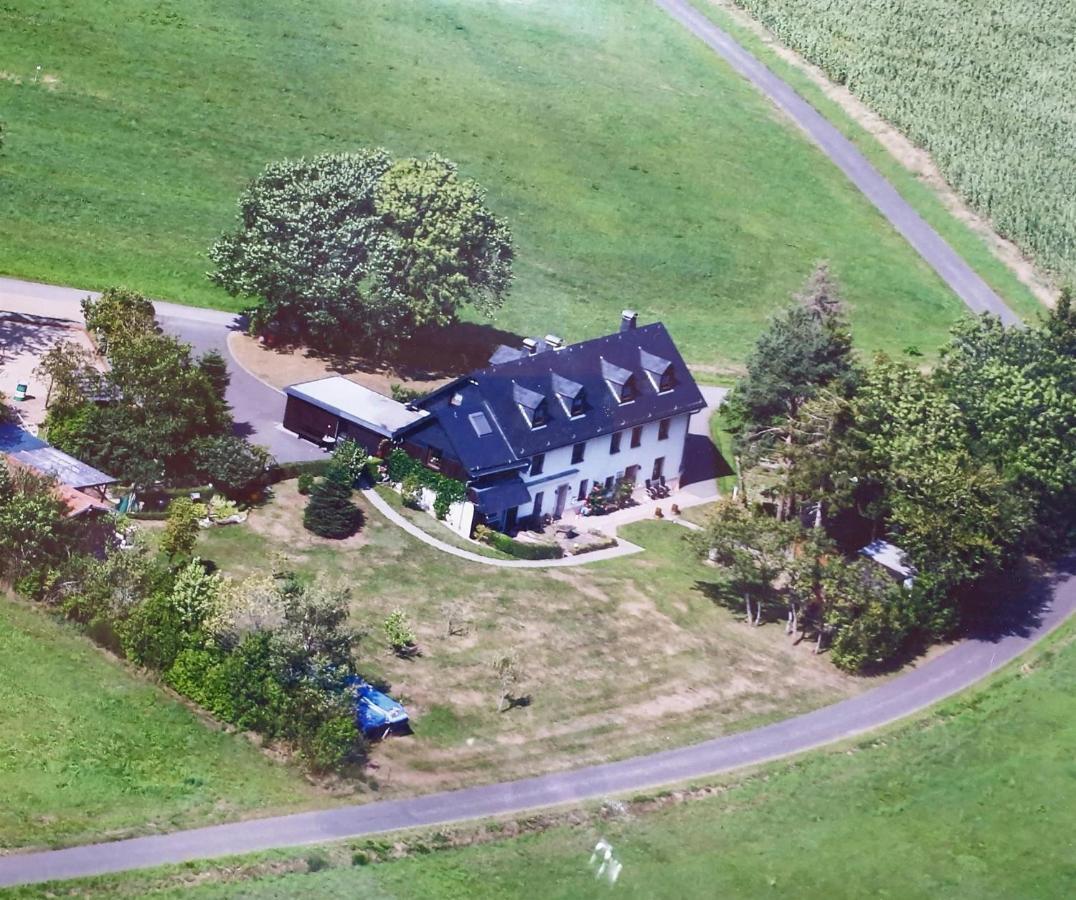 Ferienwohnung Huegelhaus Plütscheid Exterior foto