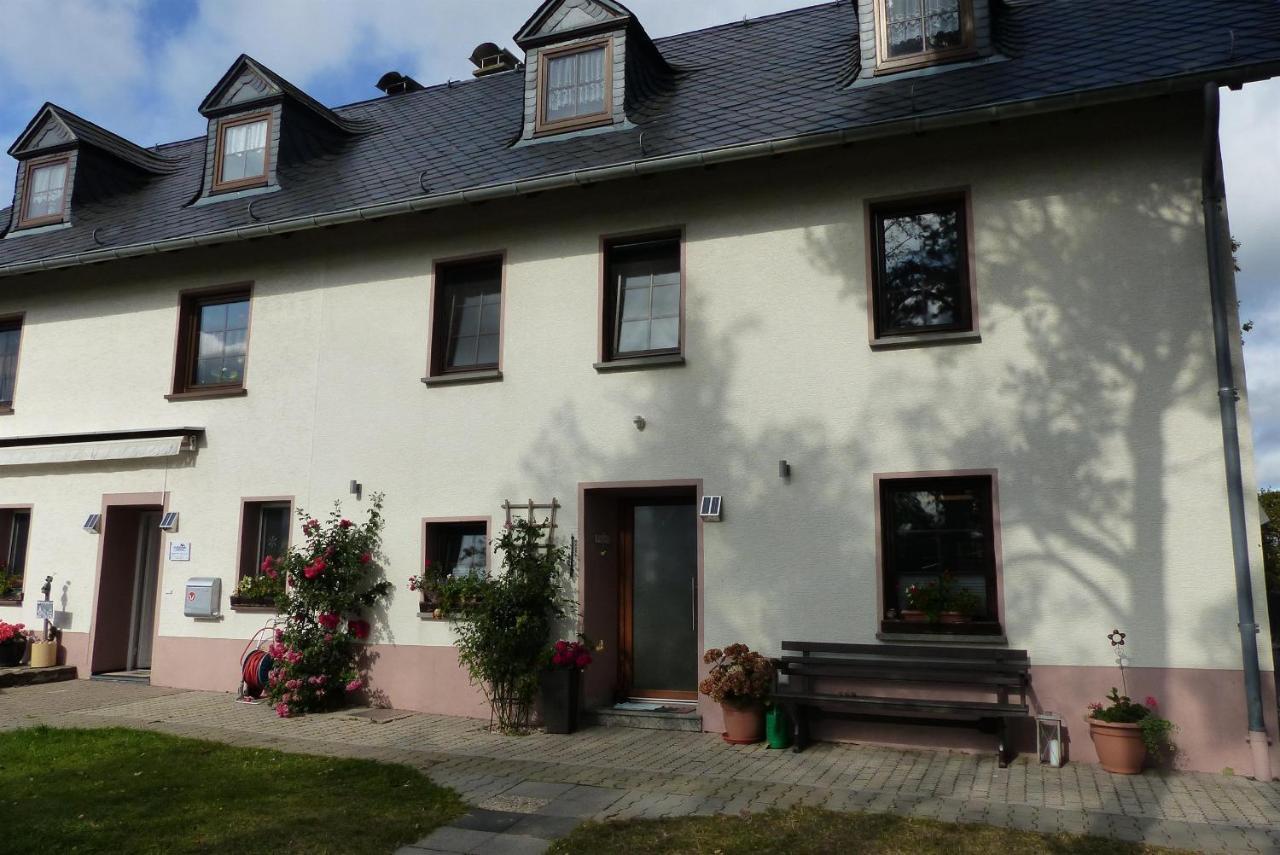 Ferienwohnung Huegelhaus Plütscheid Exterior foto