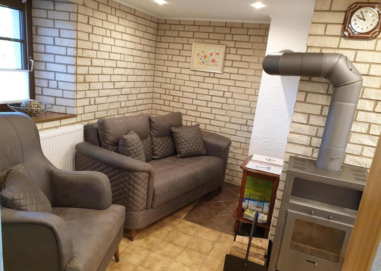 Ferienwohnung Huegelhaus Plütscheid Exterior foto