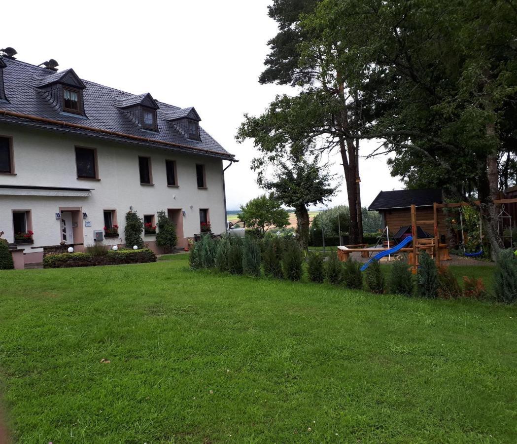 Ferienwohnung Huegelhaus Plütscheid Exterior foto
